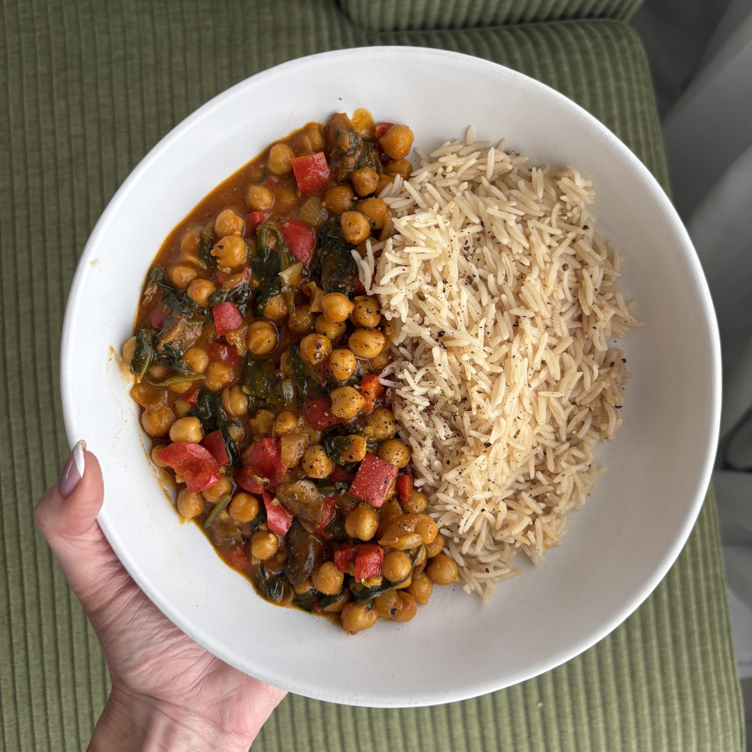 Chickpea Veggie Curry Recipe Beck's Broth @allie.dailywellness