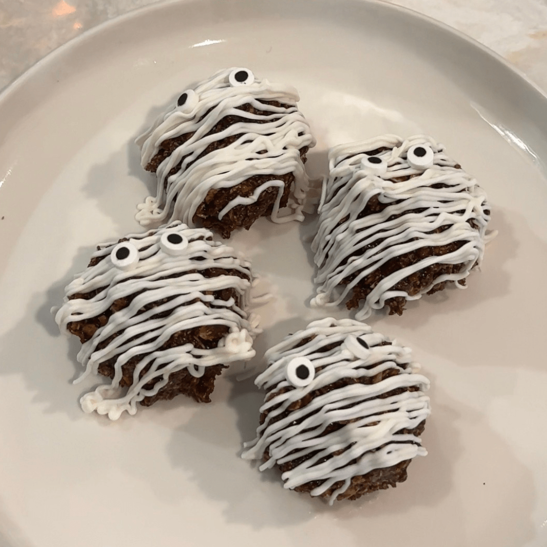 PROTEIN PUMPKIN BALLS - Beck's Broth
